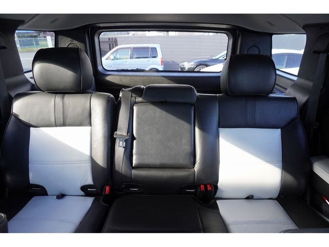 Hummer H2 2009-10 182482-15