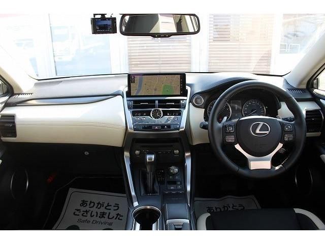 Lexus NX 2018-12 186055-14