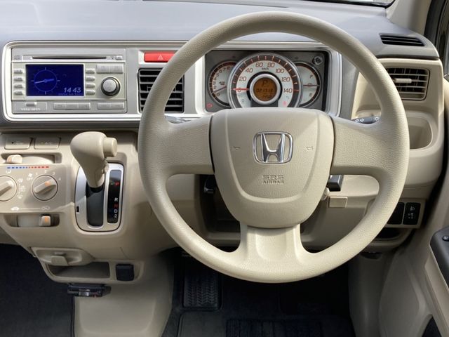 Honda LIFE 2012-11 4907-5
