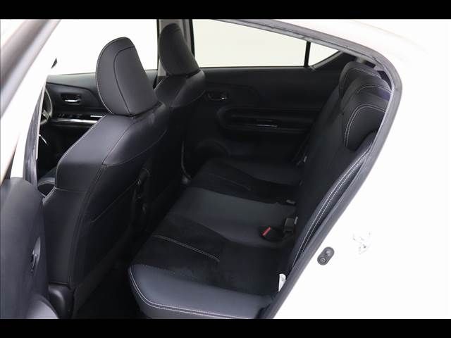 Toyota AQUA 2014-03 16382-12