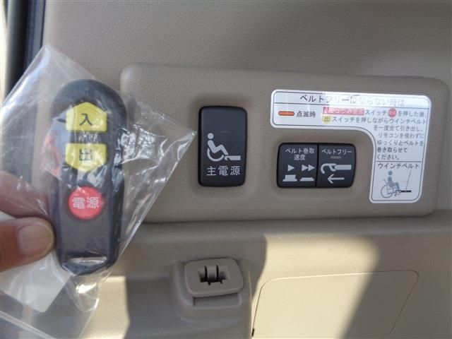 Honda N BOX 2015-01 195831-11