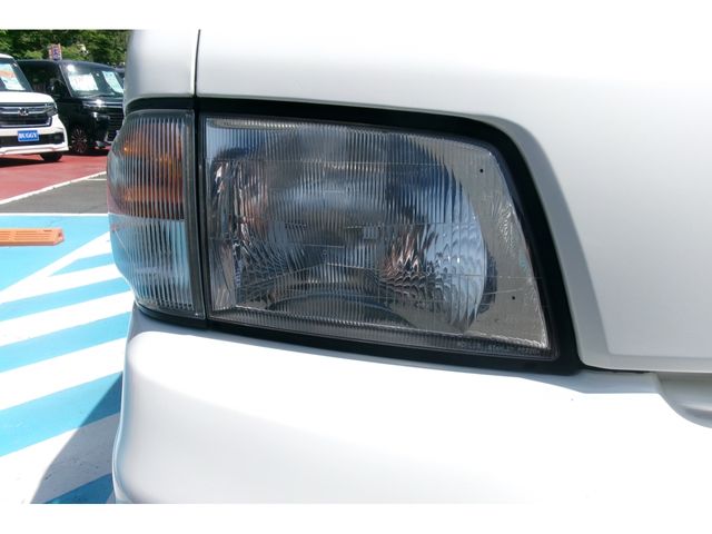 Mazda BONGO VAN 2015-09 2328-10