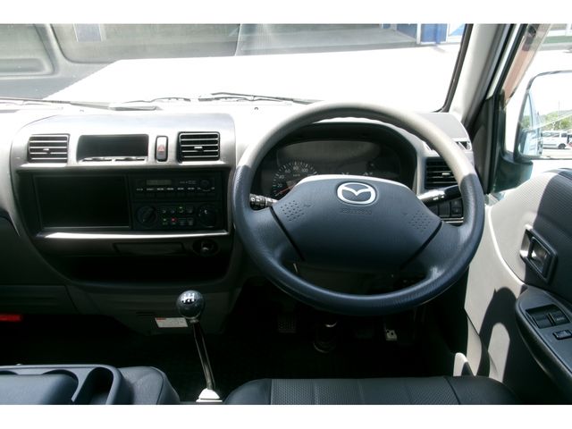 Mazda BONGO VAN 2015-09 2328-12