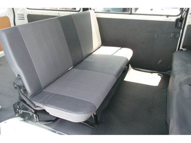 Mazda BONGO VAN 2015-09 2328-24
