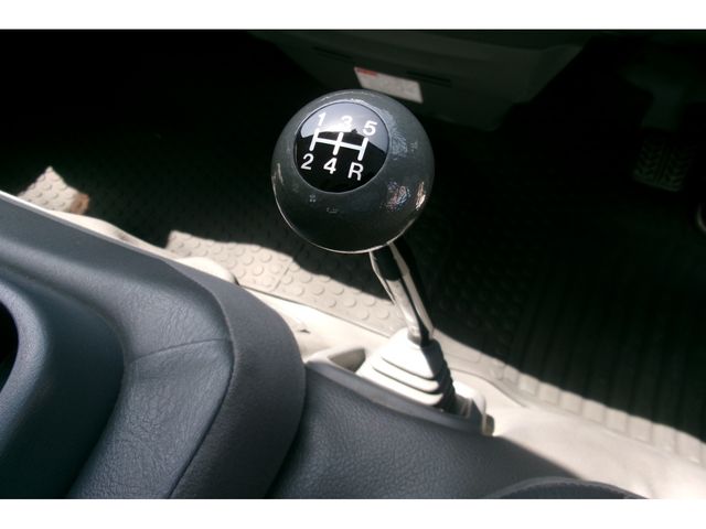 Mazda BONGO VAN 2015-09 2328-16