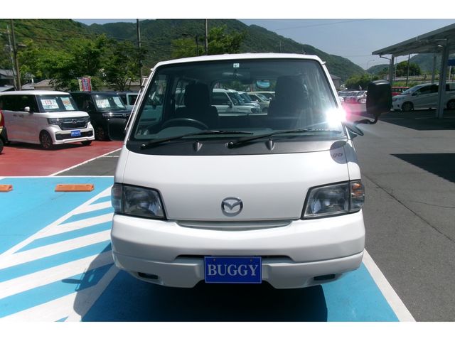 Mazda BONGO VAN 2015-09 2328-1