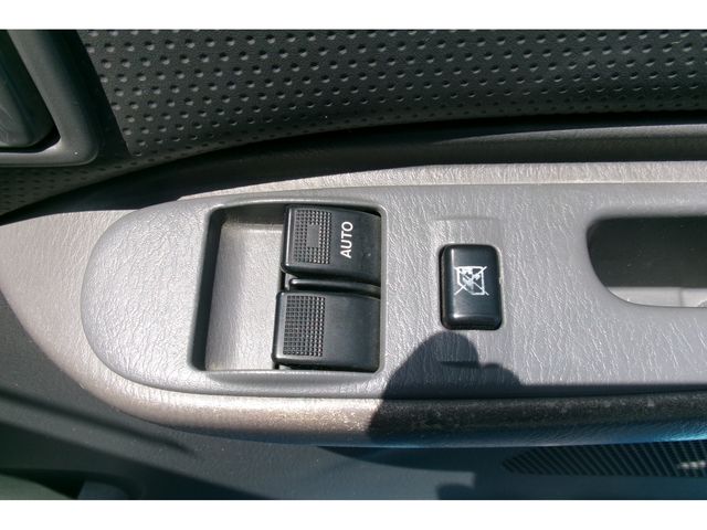 Mazda BONGO VAN 2015-09 2328-21