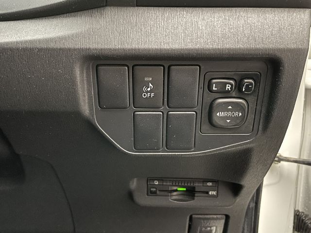 Toyota PRIUS 2014-12 186155-22