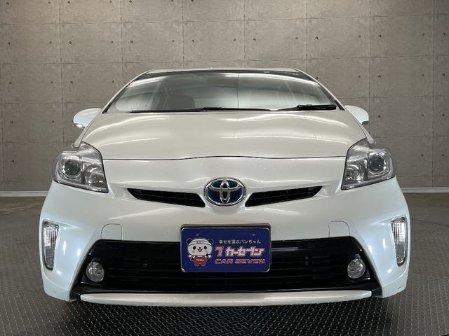 Toyota PRIUS 2014-12 186155-4