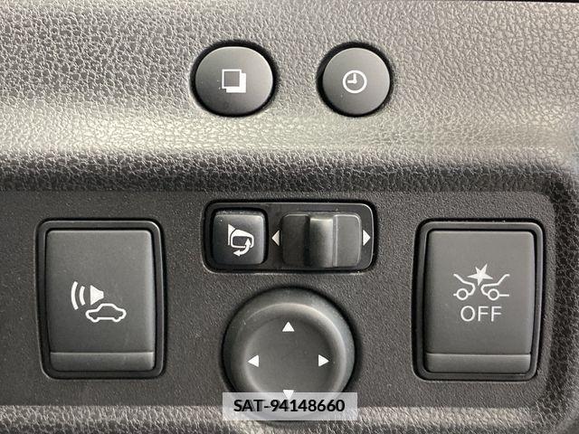Nissan NOTE 2018-10 207022-18