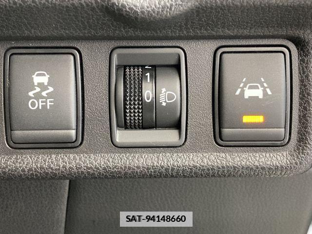 Nissan NOTE 2018-10 207022-19