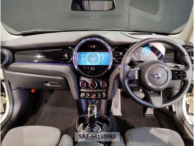 Bmw MINI 2022-12 319657-12