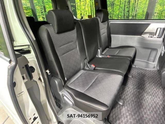 Toyota NOAH 2007-10 344046-9