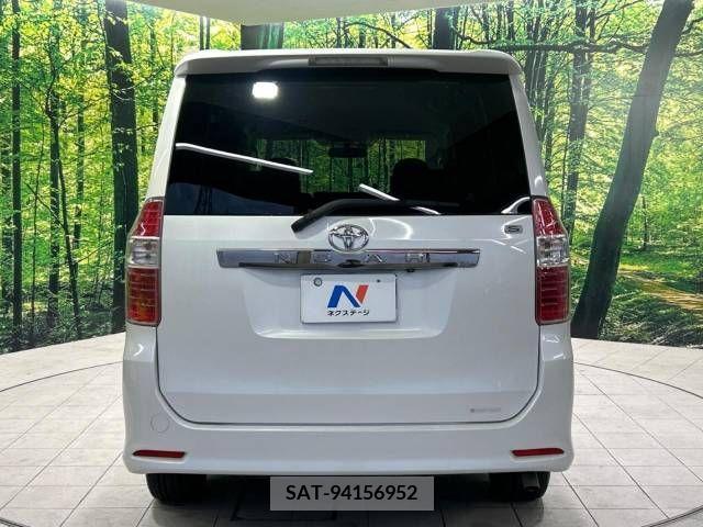 Toyota NOAH 2007-10 344046-16