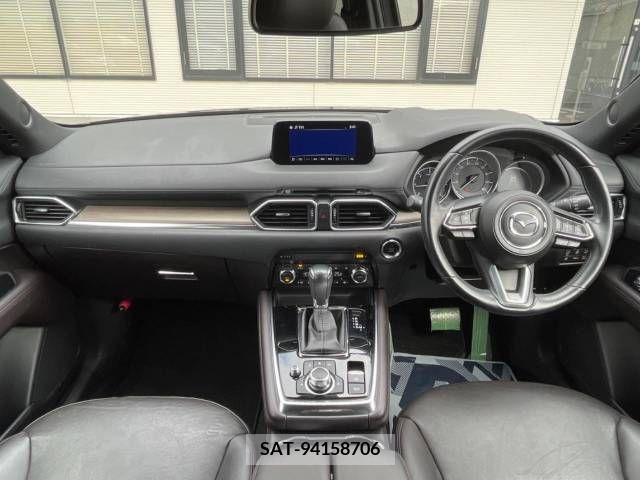 Mazda CX-8 2018-09 206485-1