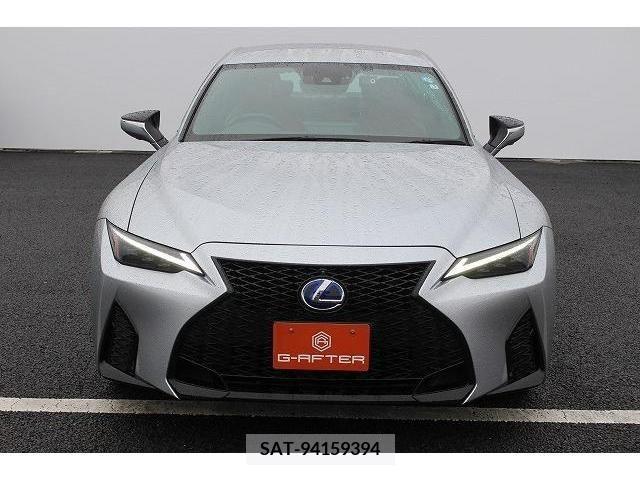 Lexus IS 2021-05 388109-5