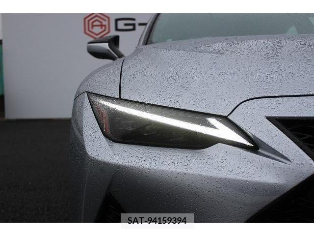 Lexus IS 2021-05 388109-10