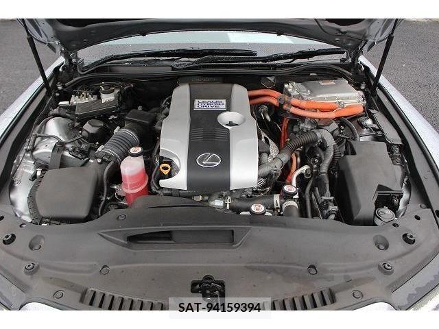 Lexus IS 2021-05 388109-17