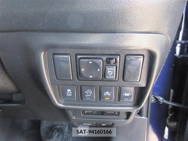 Nissan JUKE 2016-10 256783-14