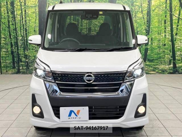 Nissan DAYZ 2017-10 353589-14