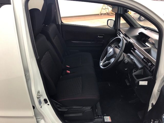 Suzuki WAGON R 2018-11 11912-9