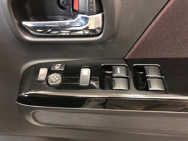 Suzuki WAGON R 2018-11 11912-23