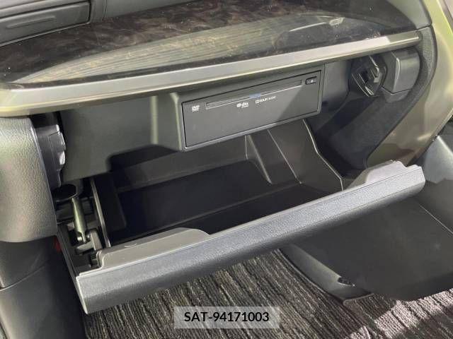 Toyota ALPHARD 2021-06 343760-7