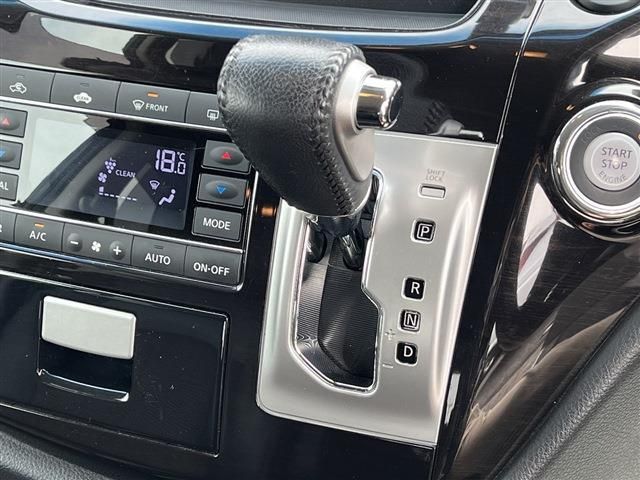 Nissan ELGRAND 2010-09 1852-13