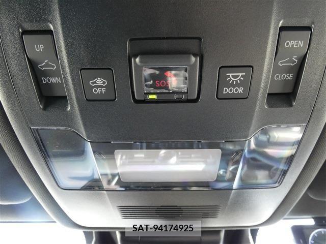 Lexus IS 2023-05 275419-11