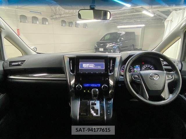 Toyota VELLFIRE 2015-06 331886-1
