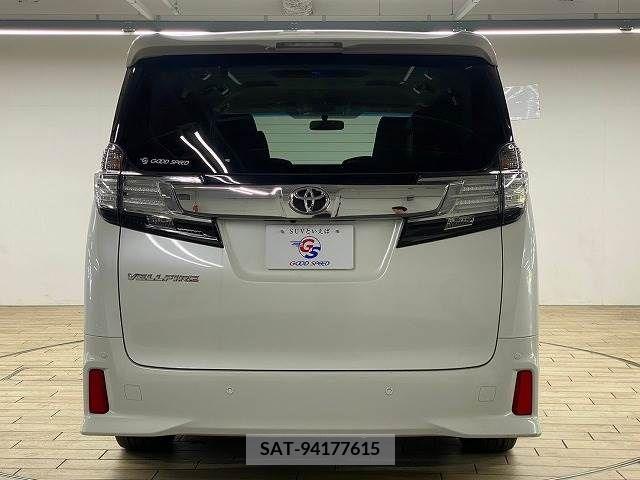 Toyota VELLFIRE 2015-06 331886-18