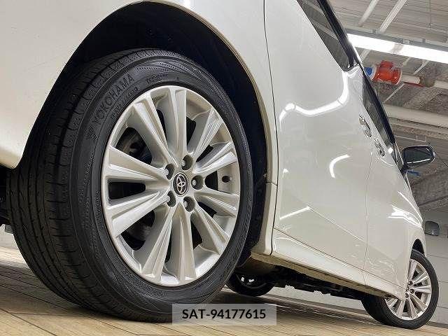 Toyota VELLFIRE 2015-06 331886-12