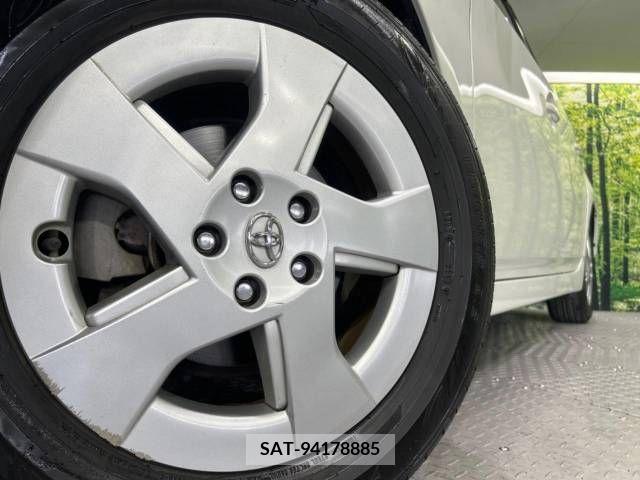 Toyota PRIUS 2010-02 366428-13