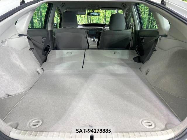 Toyota PRIUS 2010-02 366428-10