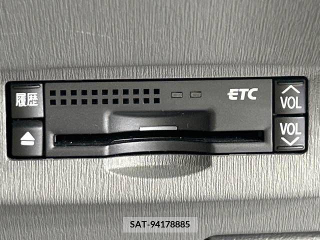 Toyota PRIUS 2010-02 366428-5