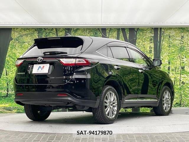 Toyota HARRIER 2018-10 331580-18