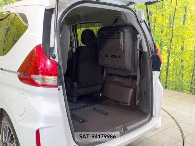 Honda FREED 2019-01 381908-11