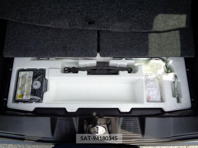 Suzuki SPACIA 2019-05 285871-25