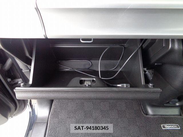 Suzuki SPACIA 2019-05 285871-22