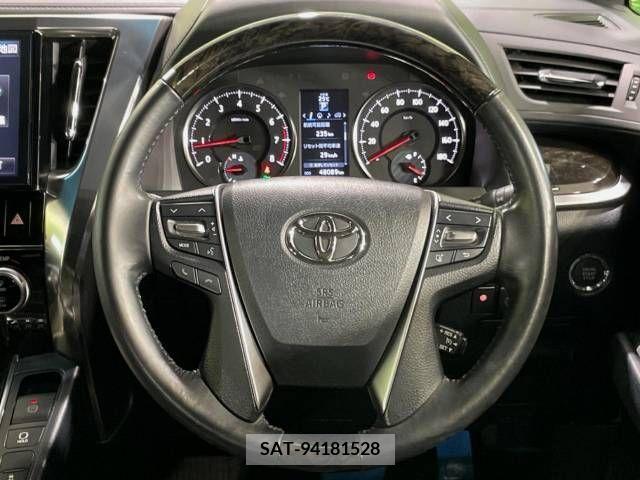 Toyota VELLFIRE 2016-10 369688-12