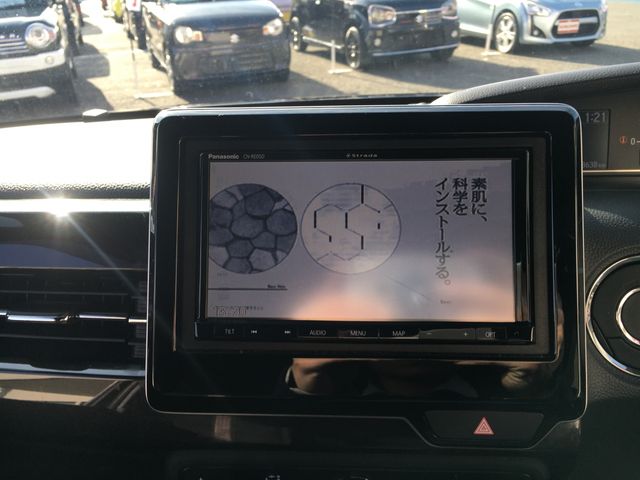 Honda N BOX CUSTOM 2019-03 190078-17