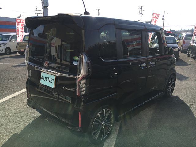 Honda N BOX CUSTOM 2019-03 190078-3
