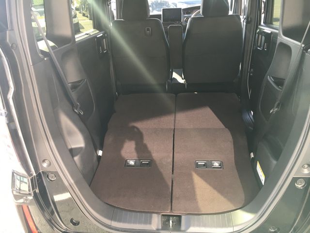 Honda N BOX CUSTOM 2019-03 190078-14