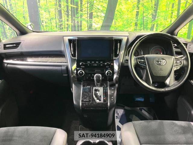 Toyota ALPHARD 2021-02 341332-1
