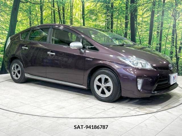 Toyota PRIUS 2013-02 219851-15