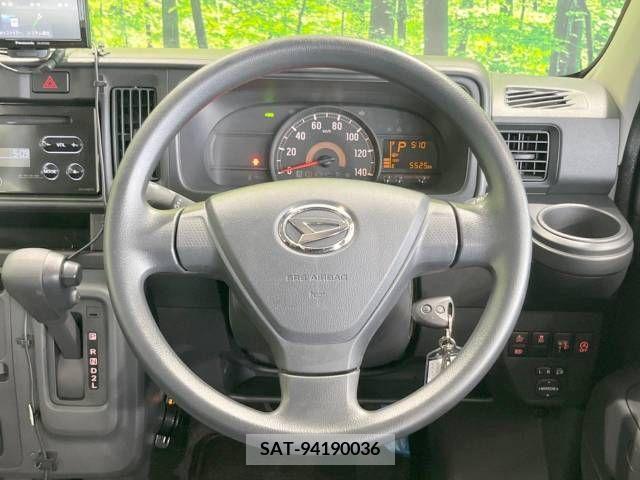 Daihatsu HIJET VAN 2018-01 334243-11