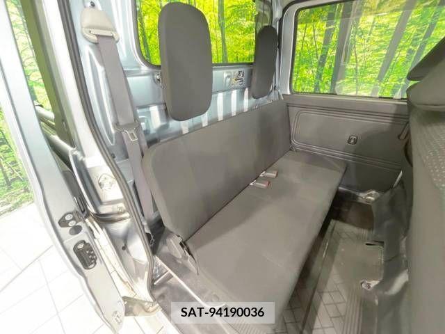 Daihatsu HIJET VAN 2018-01 334243-9