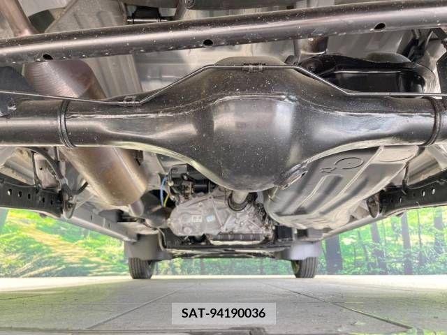 Daihatsu HIJET VAN 2018-01 334243-19