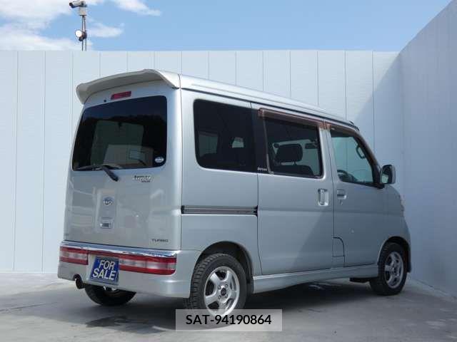 Daihatsu ATRAI WAGON 2005-06 356433-7