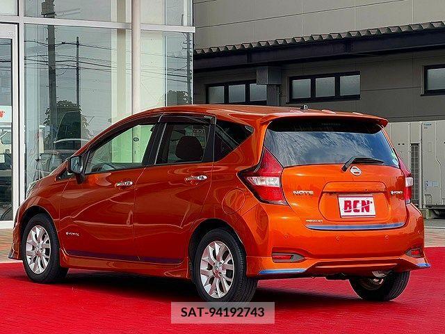 Nissan NOTE 2017-07 342975-8